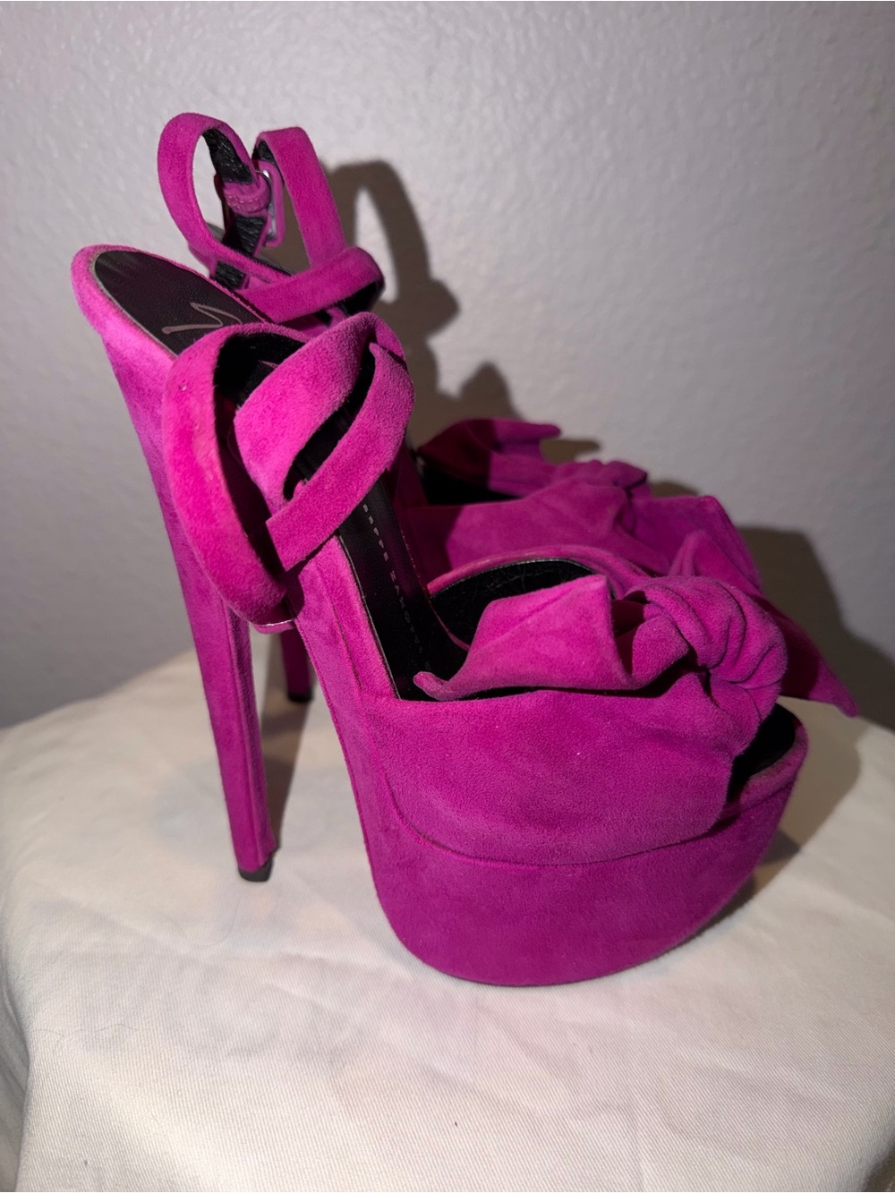 Giuseppe Zanotti Fuchsia Suede Platform Ankle-Strap Sandals 36.5